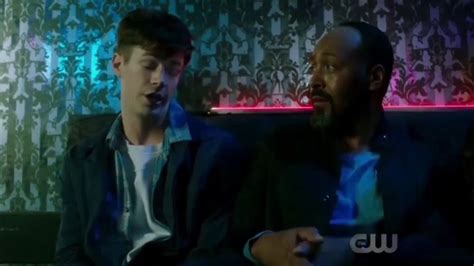 can the flash get drunk|the flash bar scene.